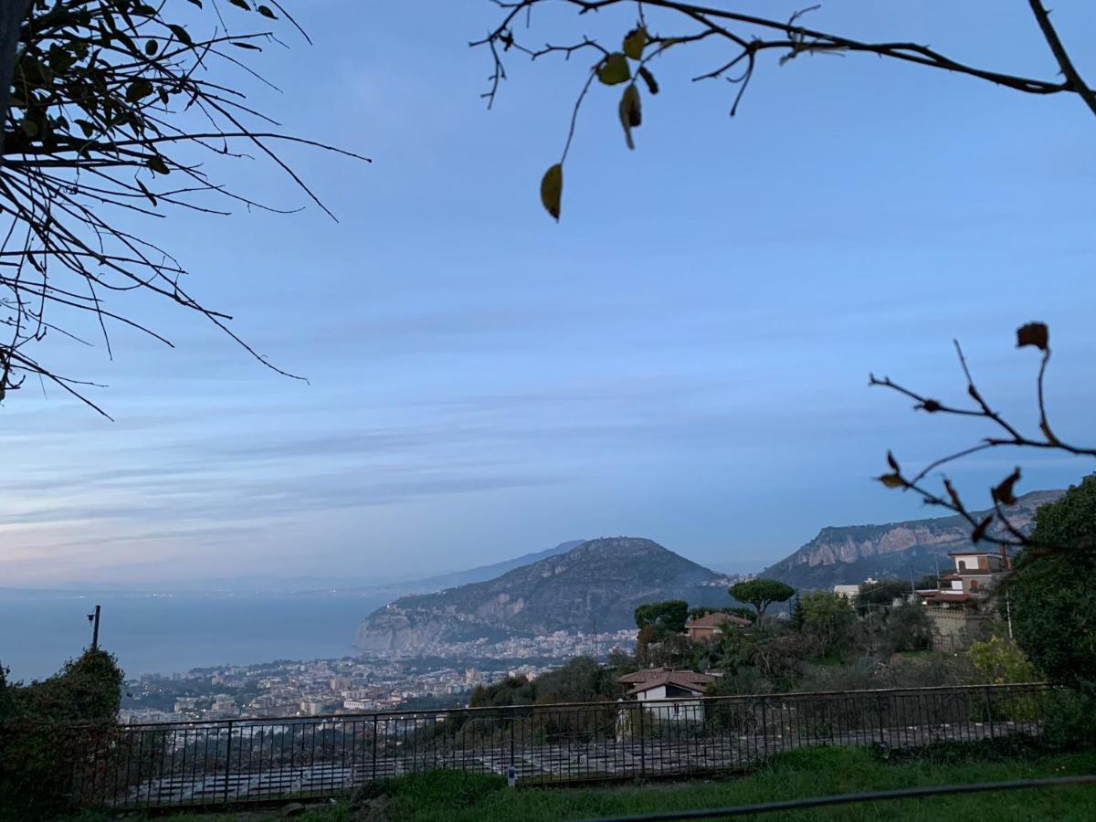 Sunrise Luxury Experience Bed and Breakfast Piano di Sorrento Exteriör bild