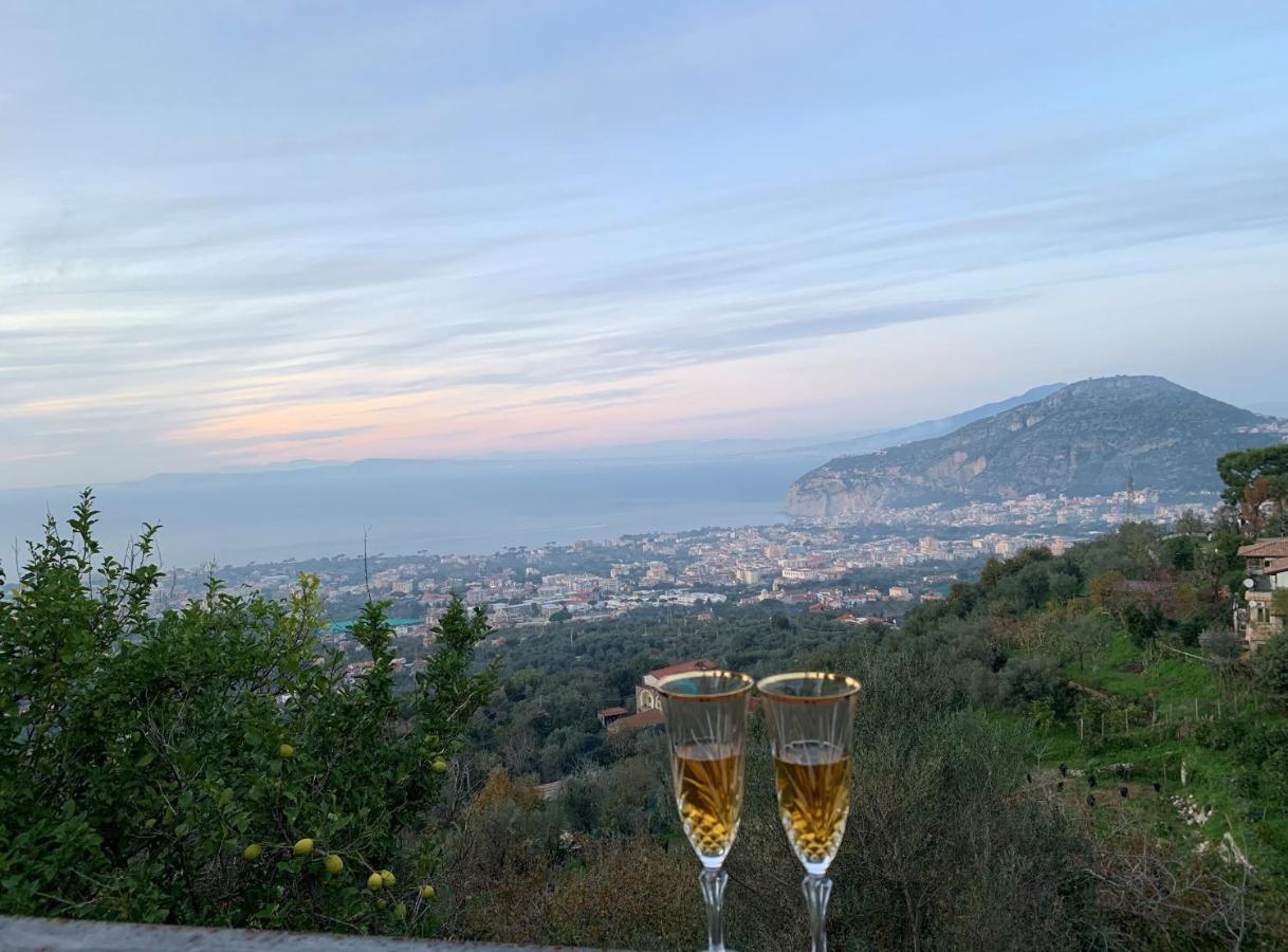 Sunrise Luxury Experience Bed and Breakfast Piano di Sorrento Exteriör bild
